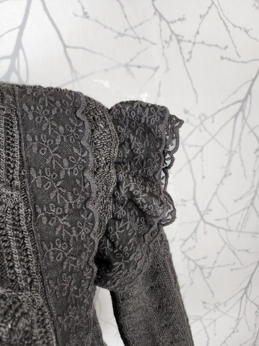 Zara Gray Lace Ruffle Trim Mockneck Cropped Sweater - Picture 4 of 8